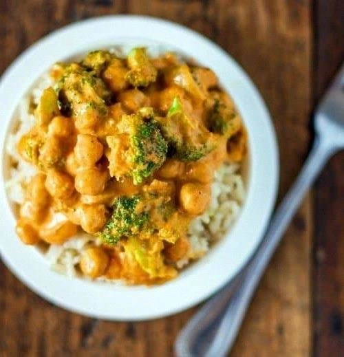 5 Ingredient Coconut Curry