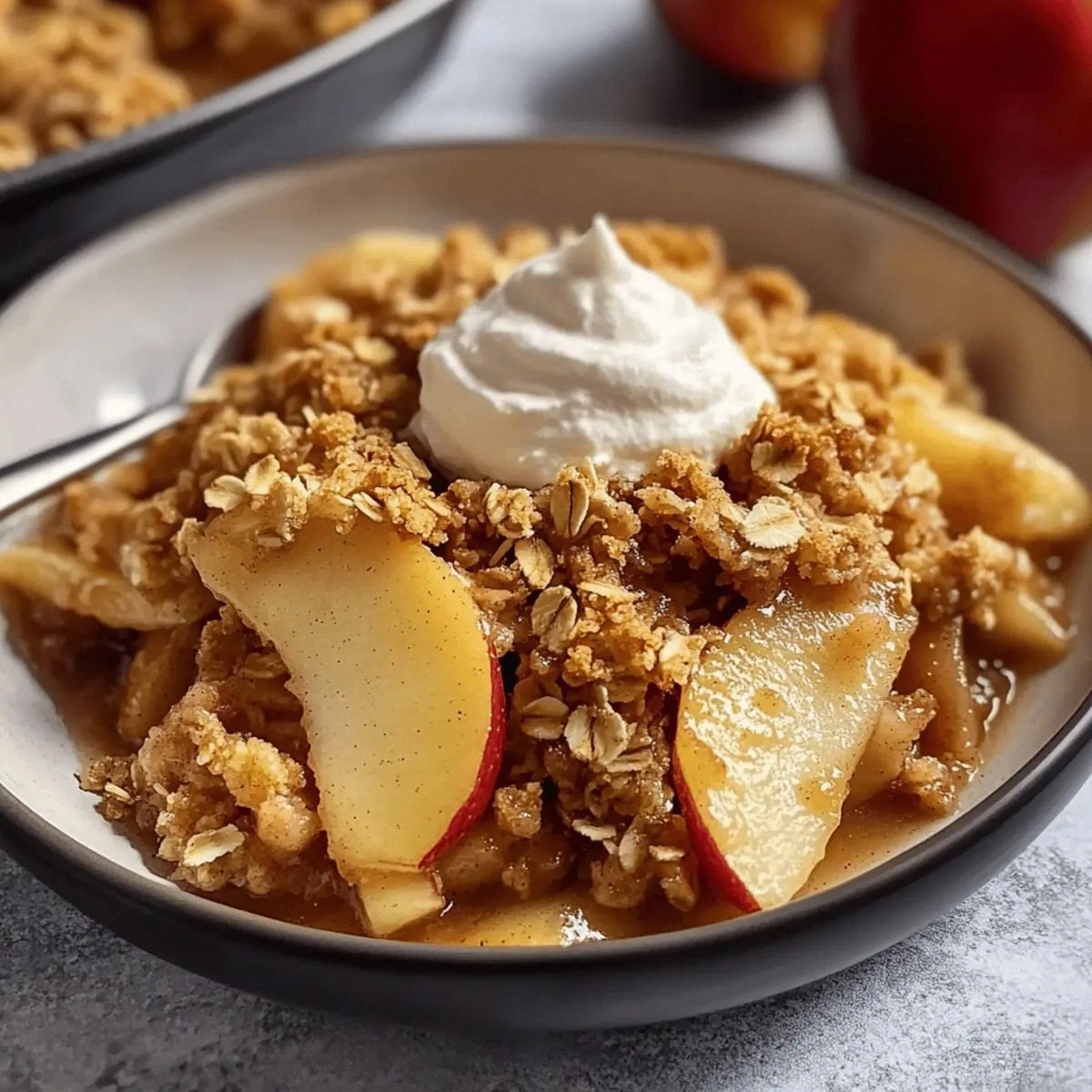 Air Fryer Apple Crisp: Cozy Dessert Ready in Just 25 Minutes