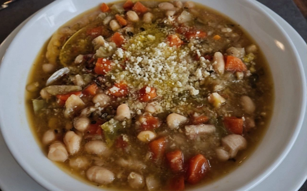 Authentic Tuscan White Bean So