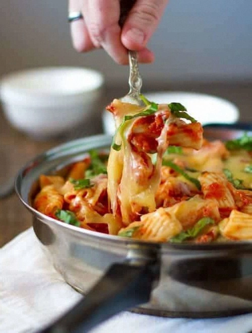 Baked Caprese Rigatoni