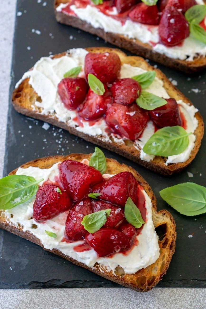 Balsamic Roasted Strawberries