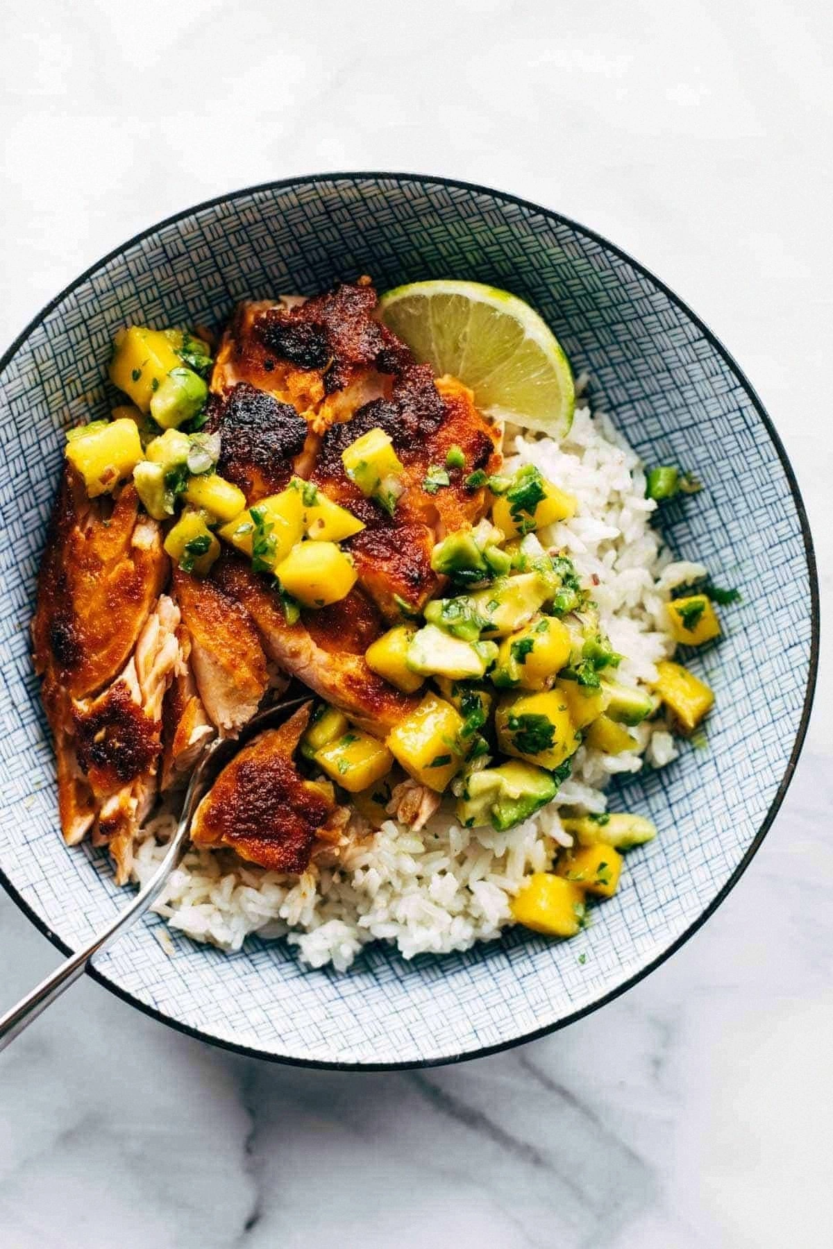 BBQ Salmon Bowls with Mango Av