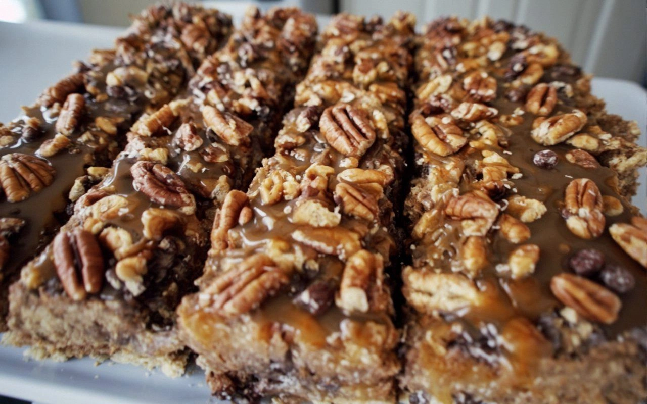 Best Turtle Bars Recipe