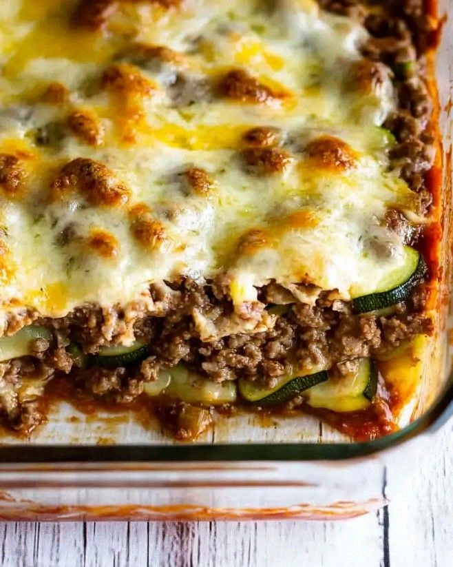 Cheesy Ground Beef and Zucchini Casserole Recipe Awaits!