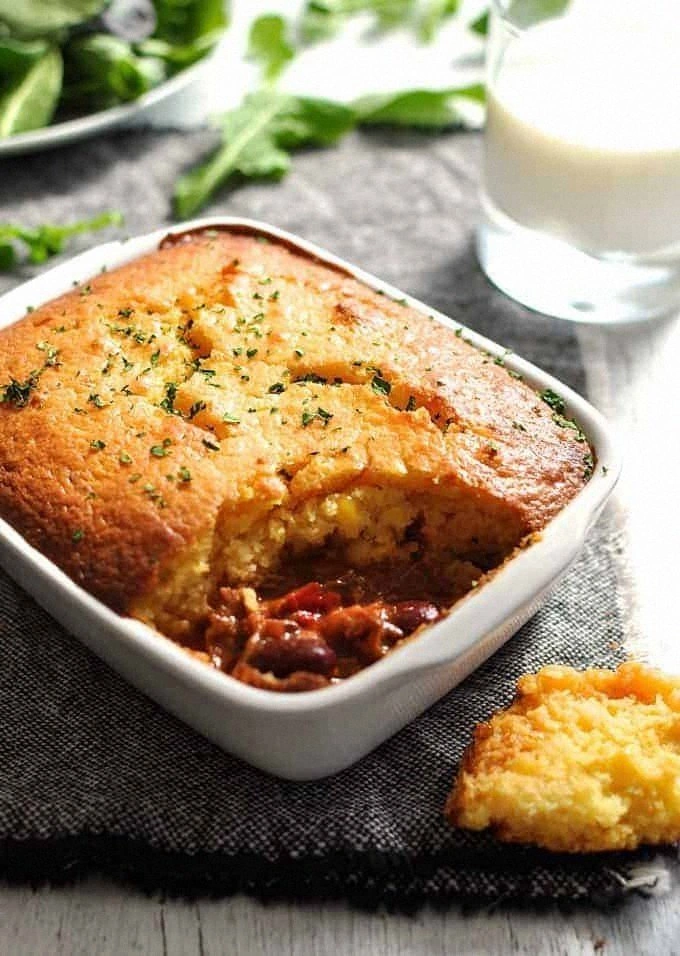 Chili Con Carne Corn Bread Pie