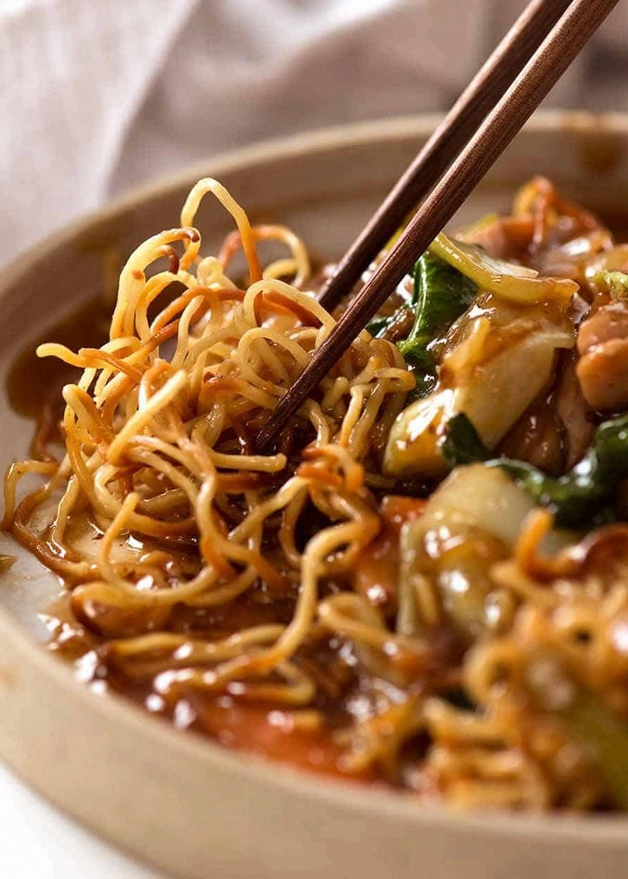 Chinese Crispy Noodles (Chow M