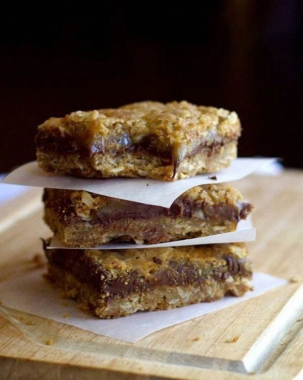 Chocolate Caramel Oatmeal Bars