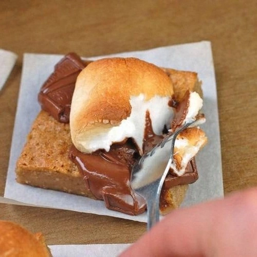 Chocolate Marshmallow Graham B