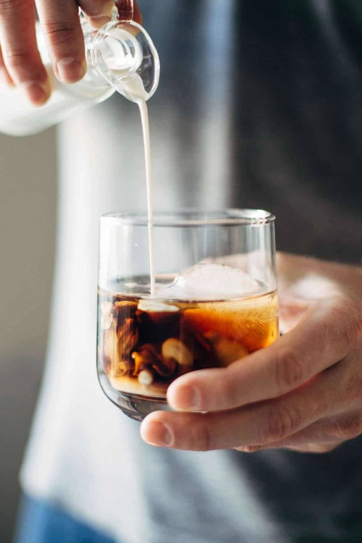 Cinnamon White Russian