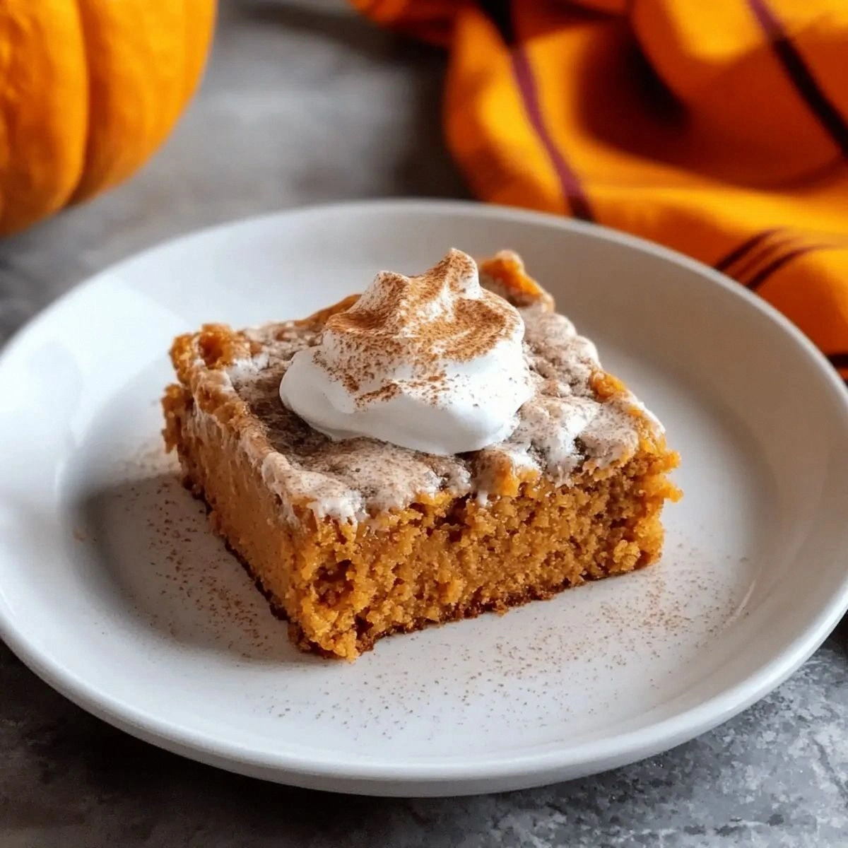 Cozy Pumpkin Spice Dump Cake That’s a Fall Must-Try!