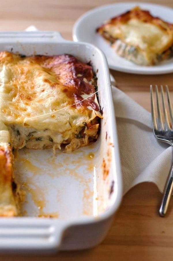 Creamy Chicken Caesar Lasagna