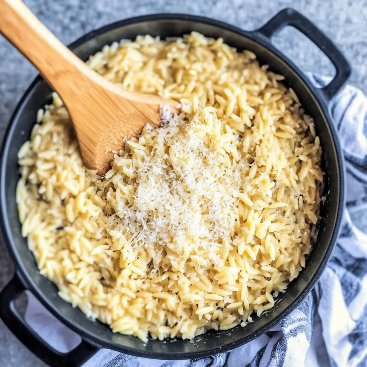 Creamy Garlic Parmesan Orzo: The Ultimate Comfort Side Dish