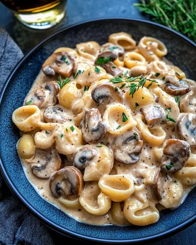 Creamy Mushroom Marsala Pasta: Indulge in this Delight!