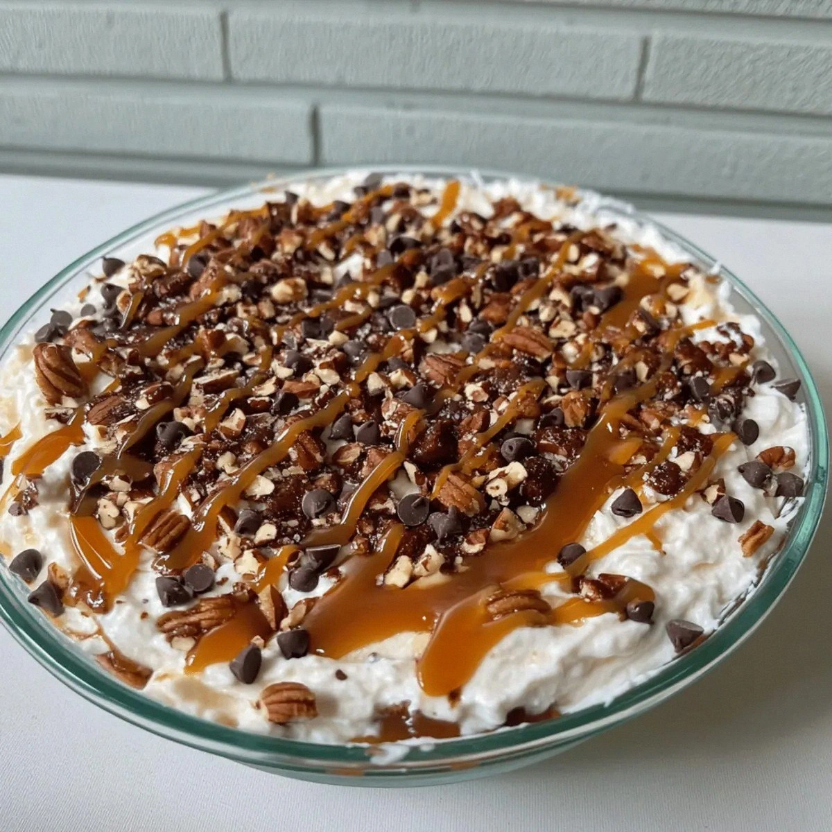 Creamy Turtle Cheesecake Dip: No-Bake Indulgence Awaits