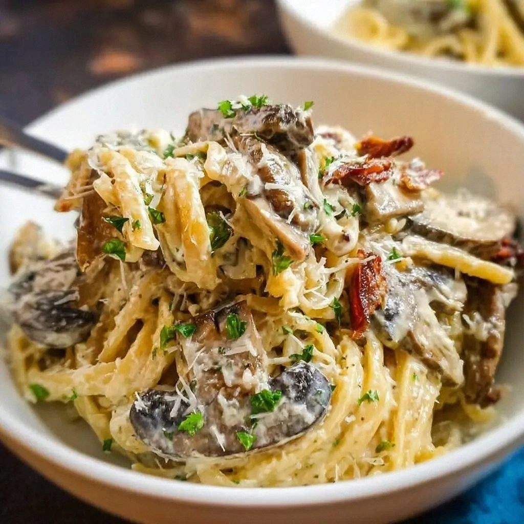 Creamy Vegan Mushroom Pasta Re