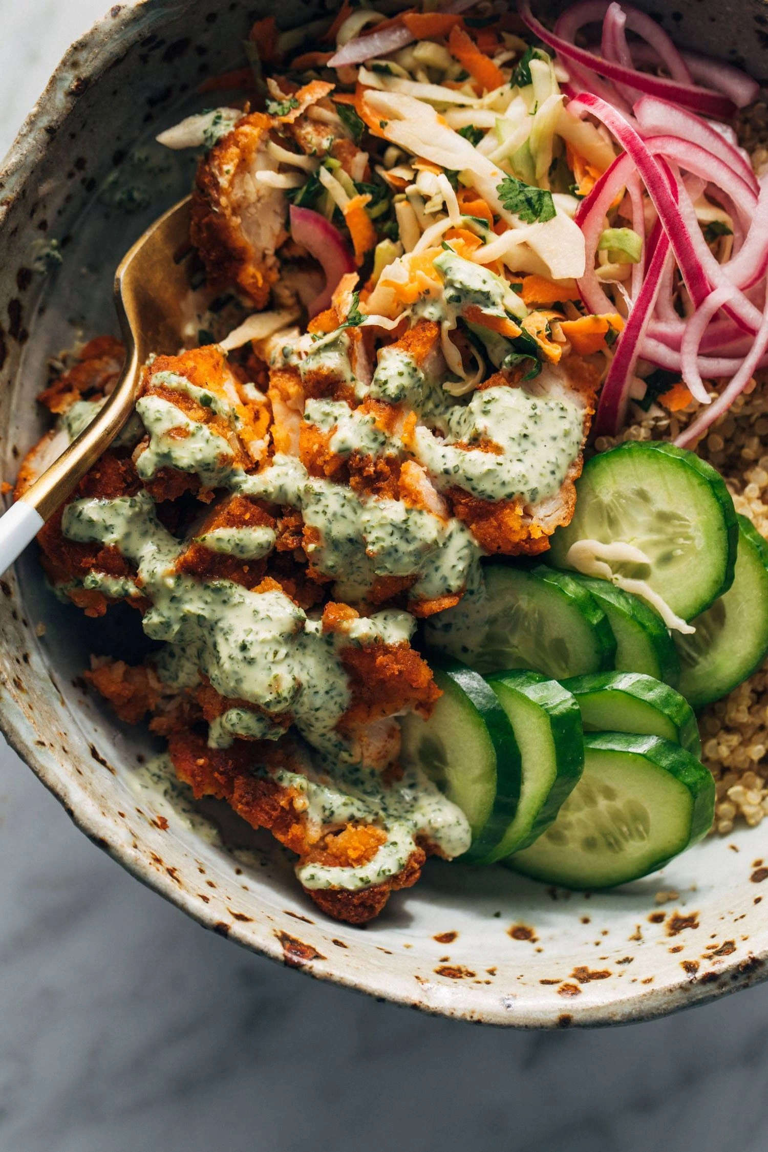 Crispy Chicken Tikka Bowls wit