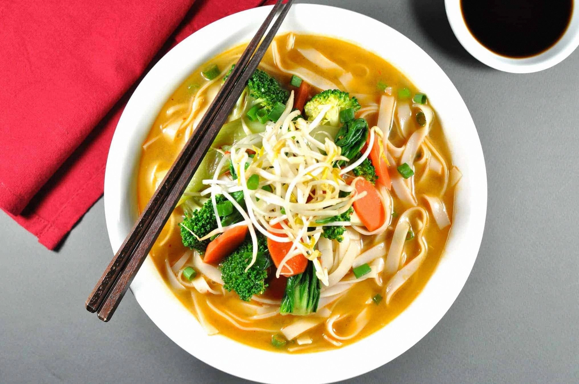 Dan Dan Noodle Soup (Vegetaria