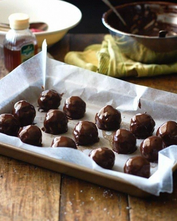 Dark Chocolate Coconut Bites