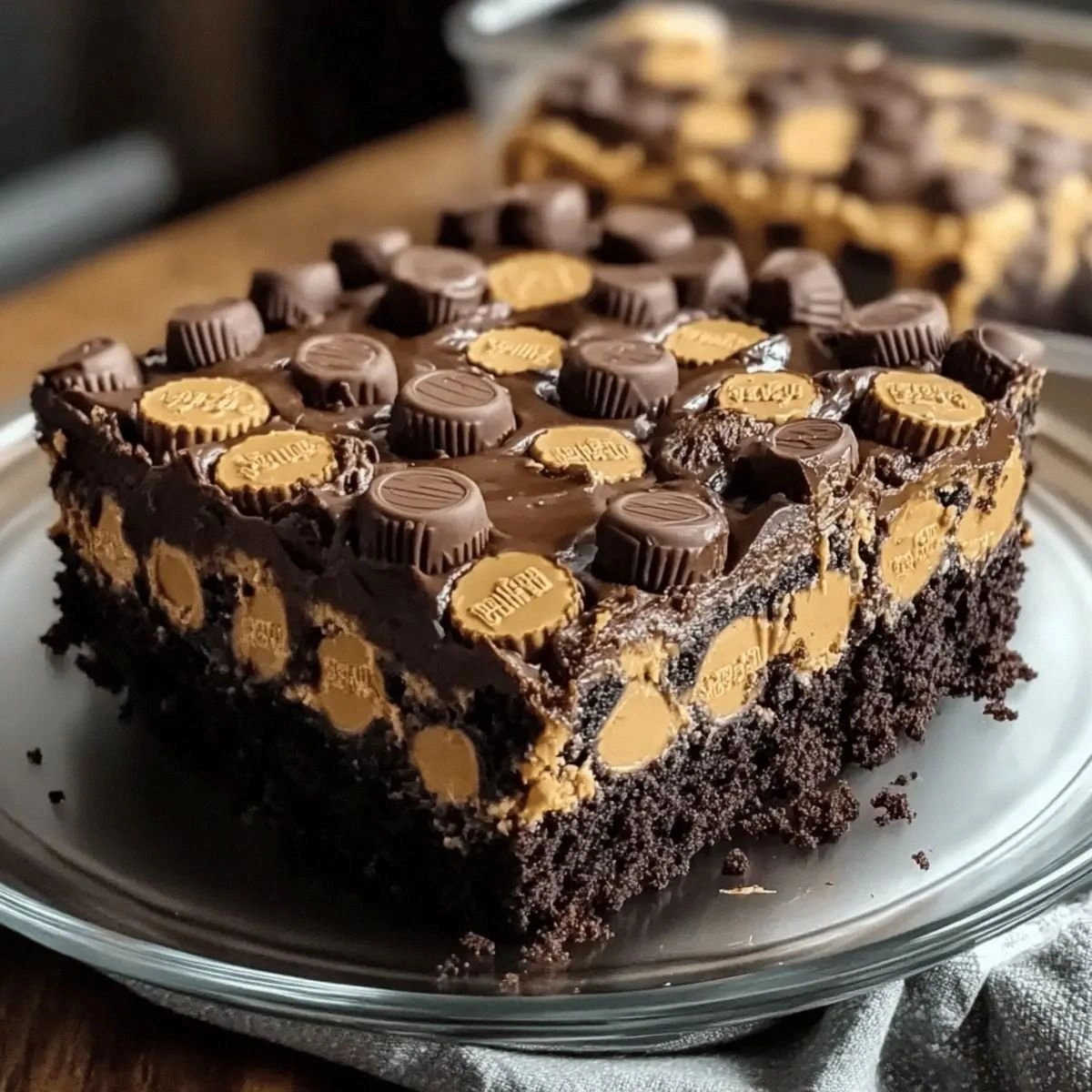Decadent Peanut Butter Earthquake Cake That Wow’s Every Bite