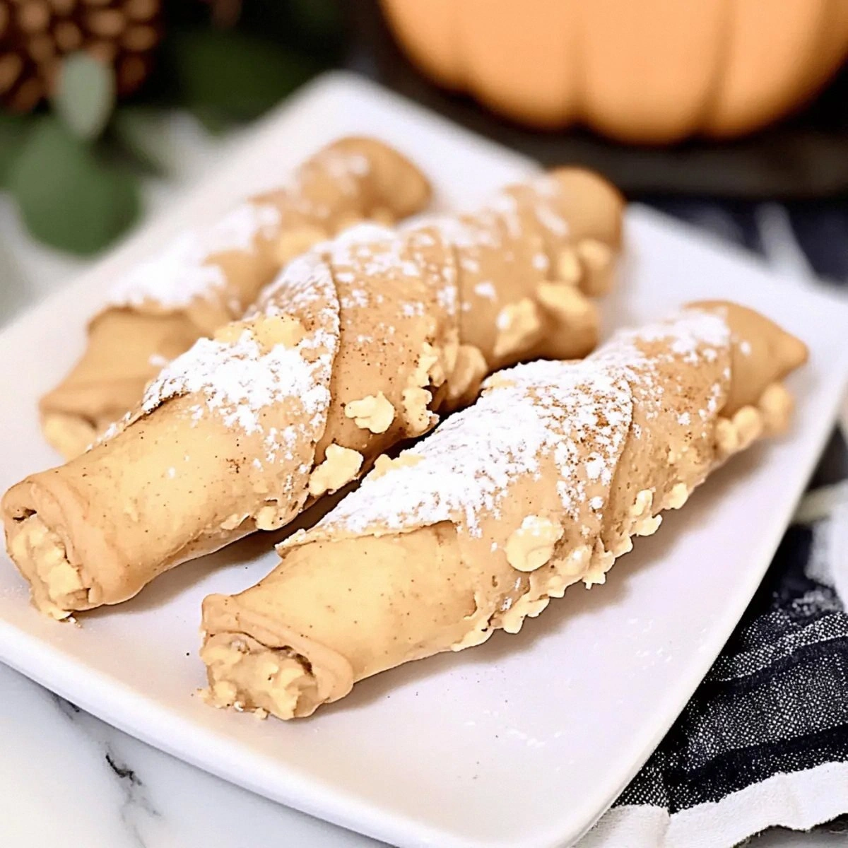 Decadent Pumpkin Cannoli: No Bake Fall Delight for Everyone