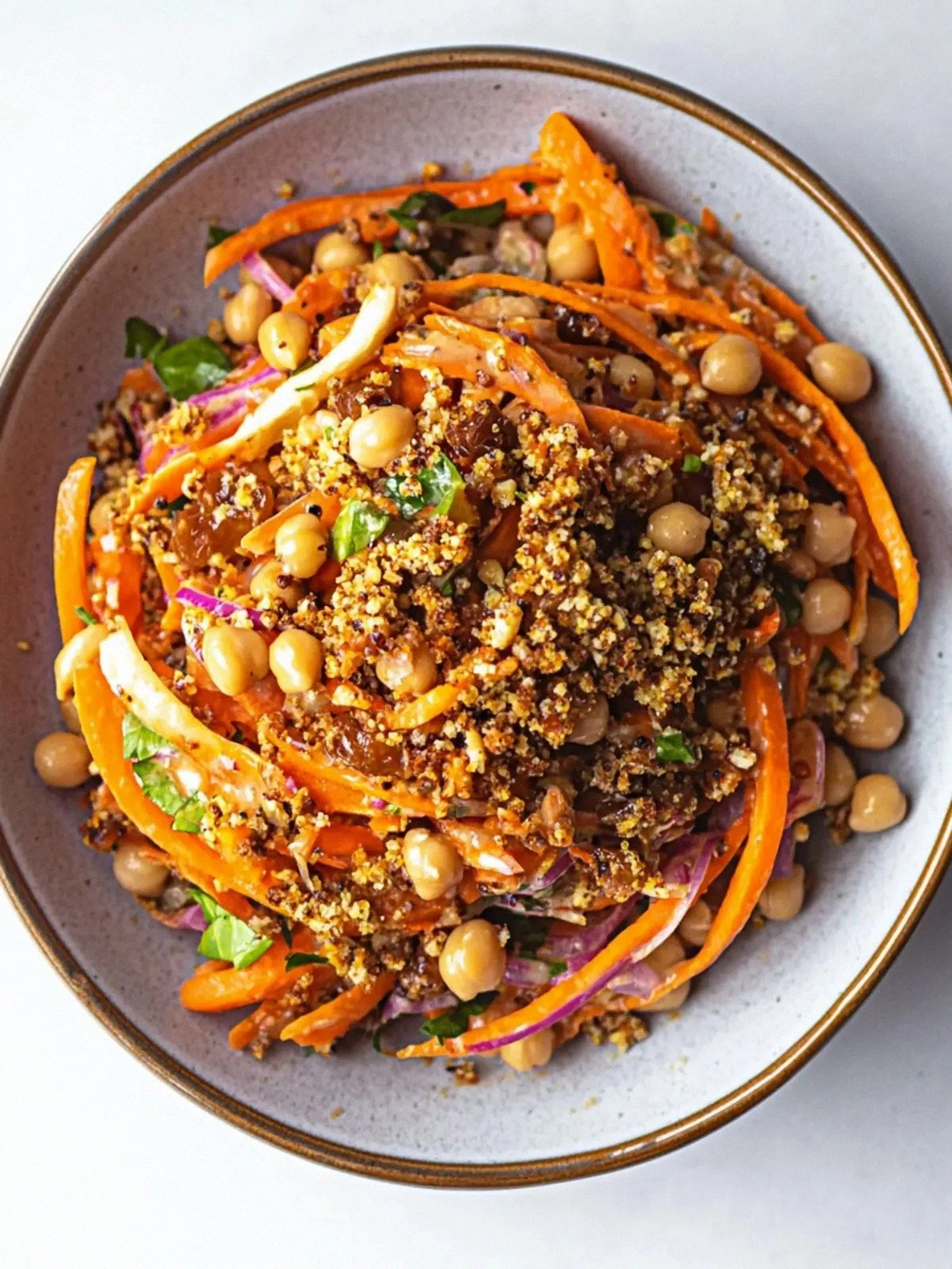 Delicious Carrot Salad with Al
