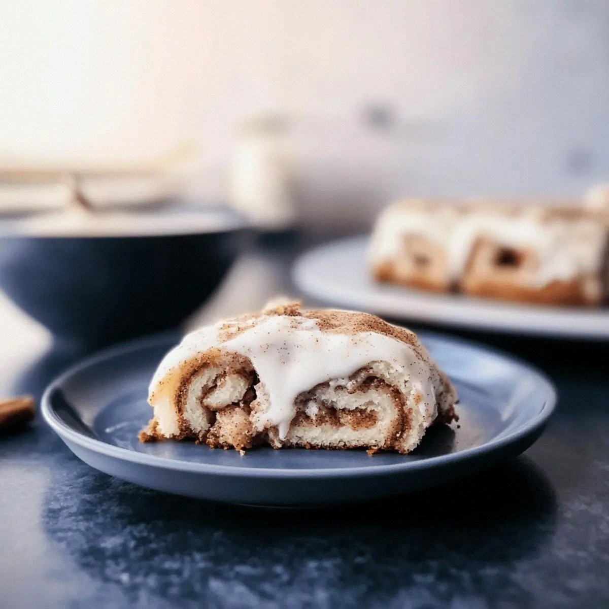 Delicious Cinnamon Roll Cake R