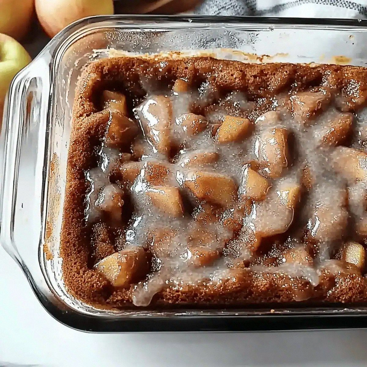 Delightful Apple Fritter Cake: Easy, Cozy Fall Flavor