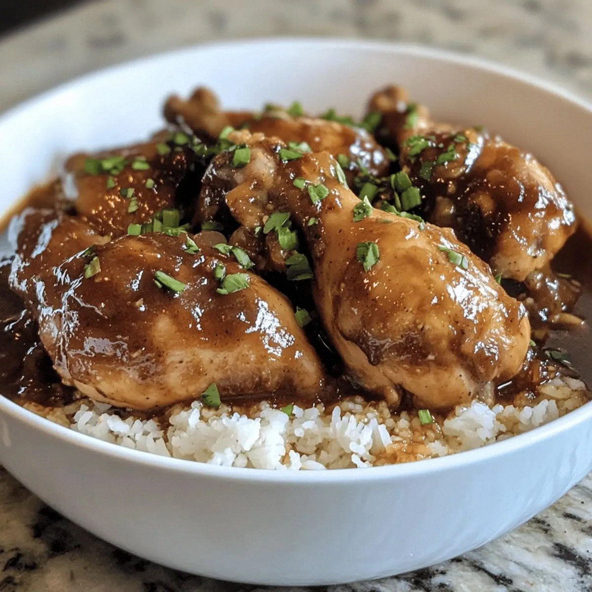 Easy Instant Pot Chicken Adobo