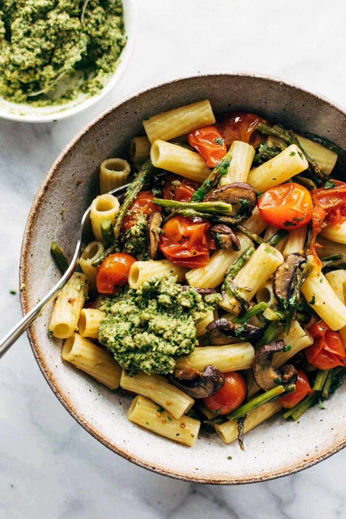 Farmers’ Market Pasta with Wal