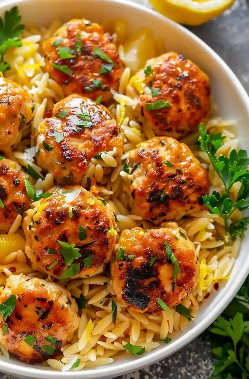 Greek Chicken Meatballs with L
