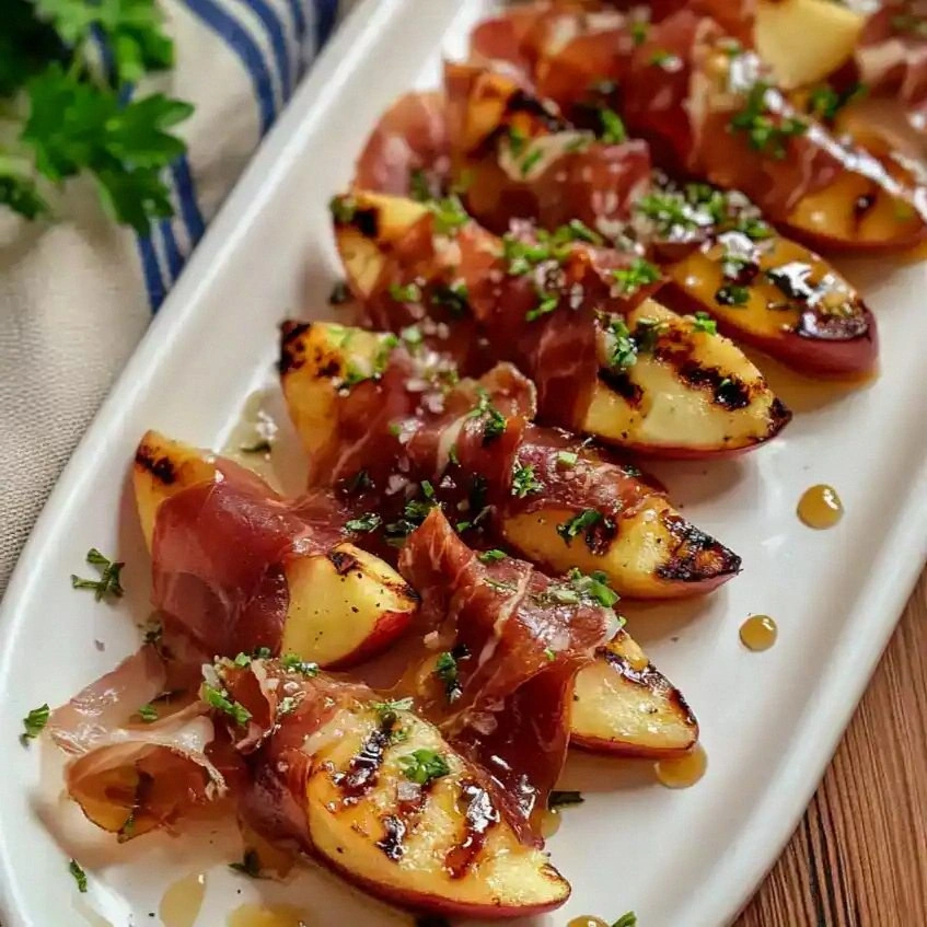 Grilled Apples with Prosciutto