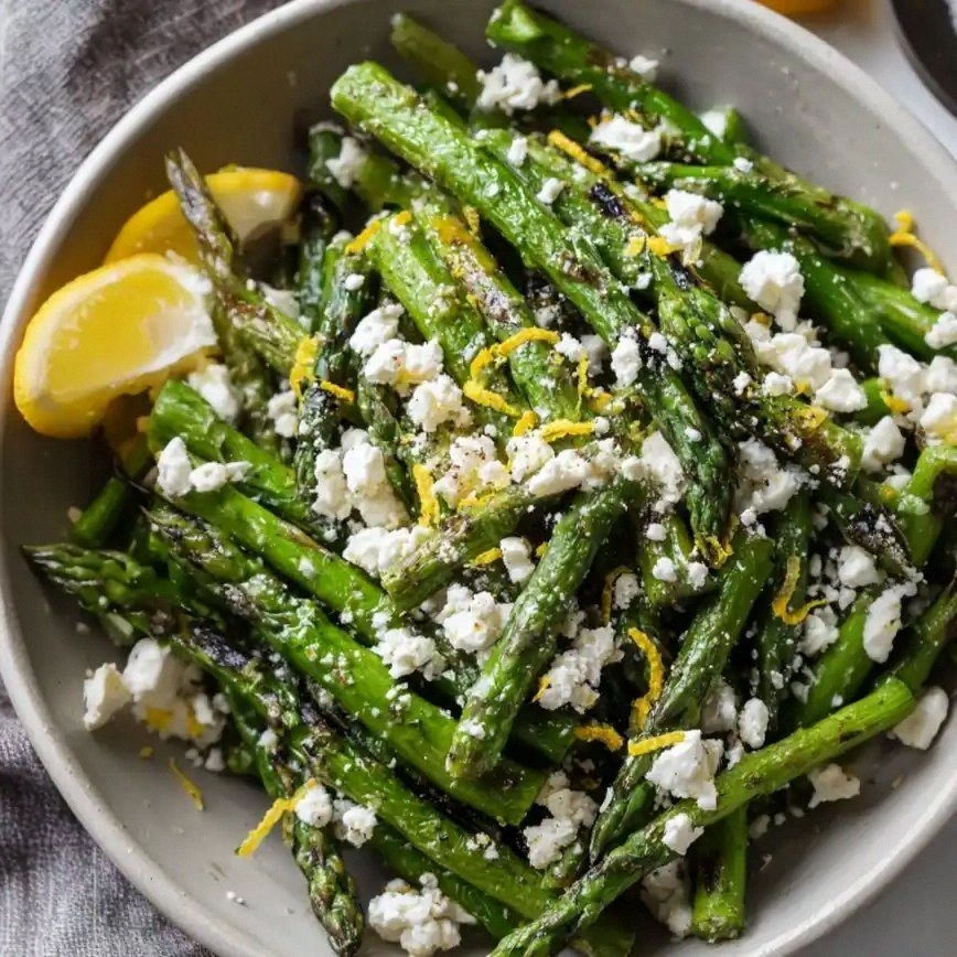 Grilled Asparagus with Lemon a