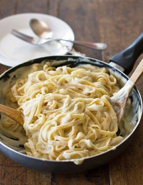 Healthy Fettuccine Alfredo