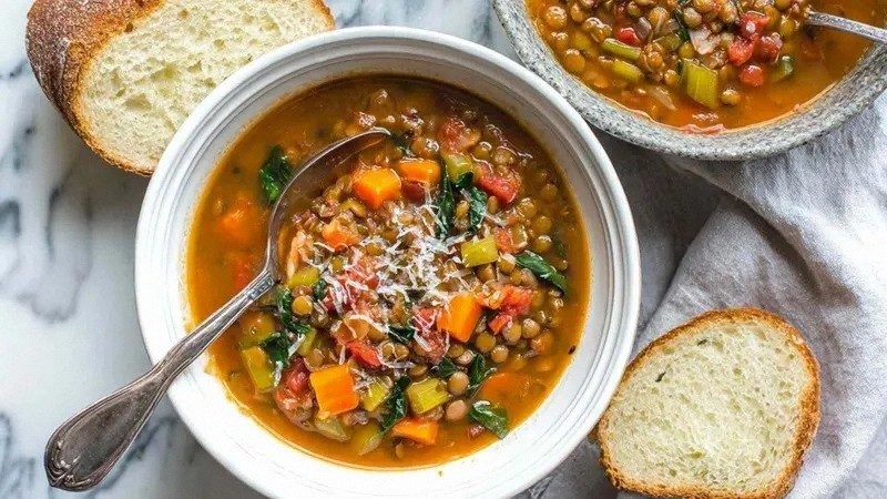 Hearty Minestrone Lentil Soup
