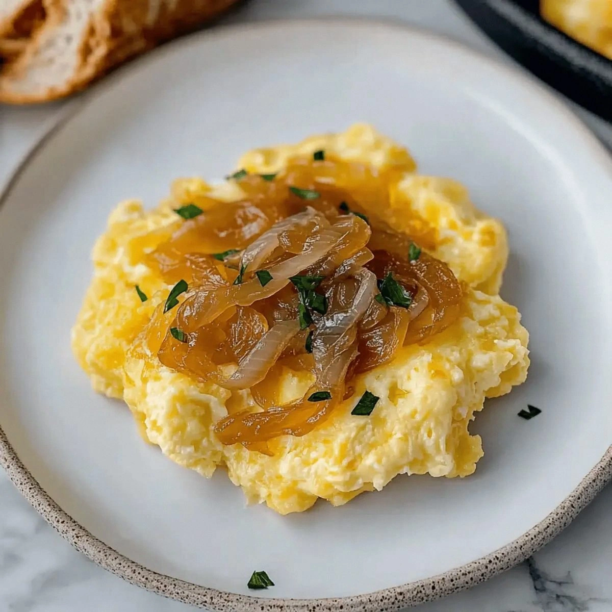 Heavenly Eggs with Caramelized Onions for Unforgettable Comfort