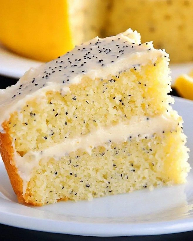Lemon Poppy Seed Cake: A Delightful Recipe to Try!