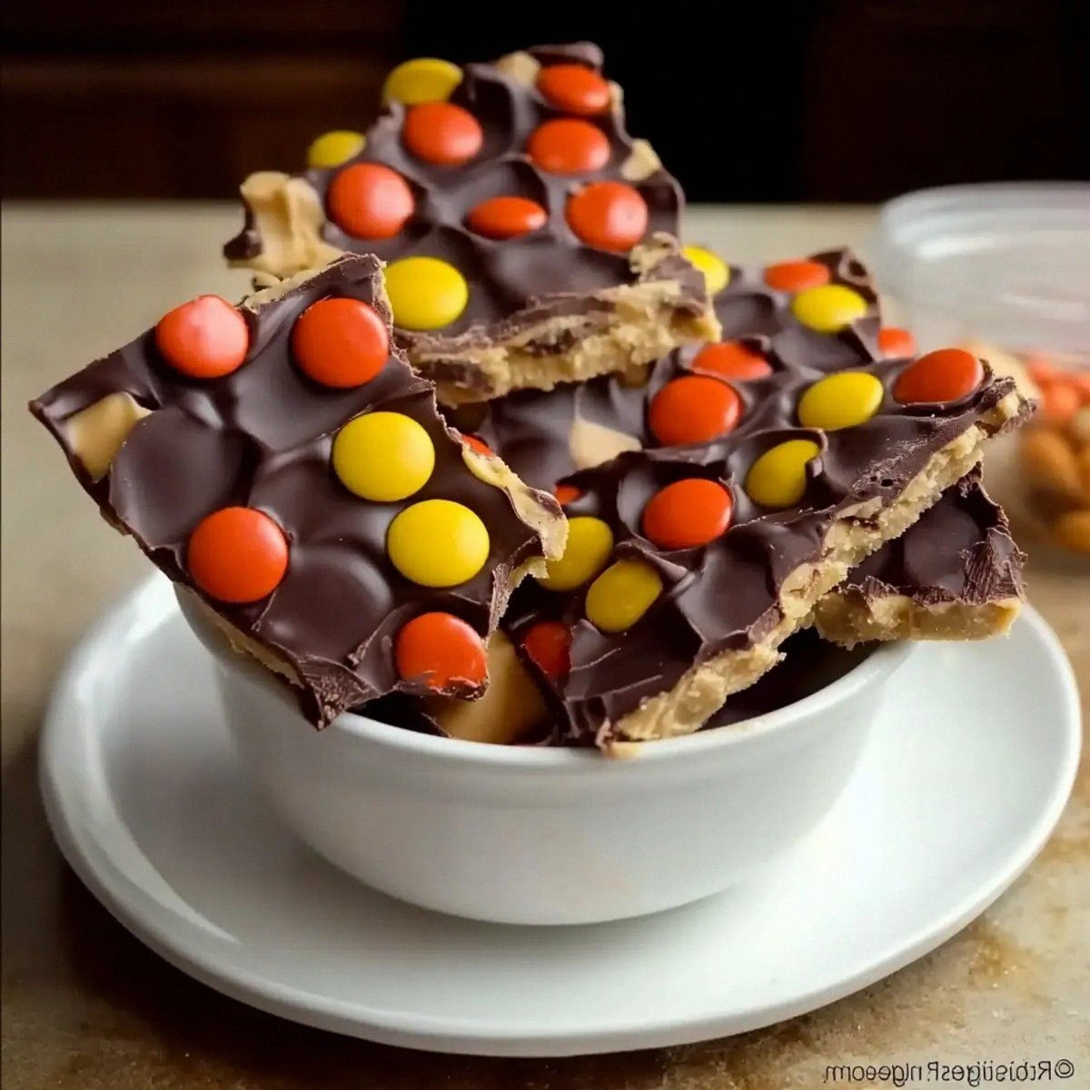 Loaded Reese’s Peanut Butter Cup Bark for Easy No-Bake Bliss