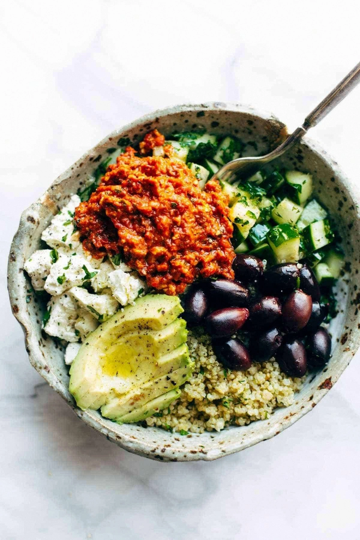 Mediterranean Quinoa Bowls wit