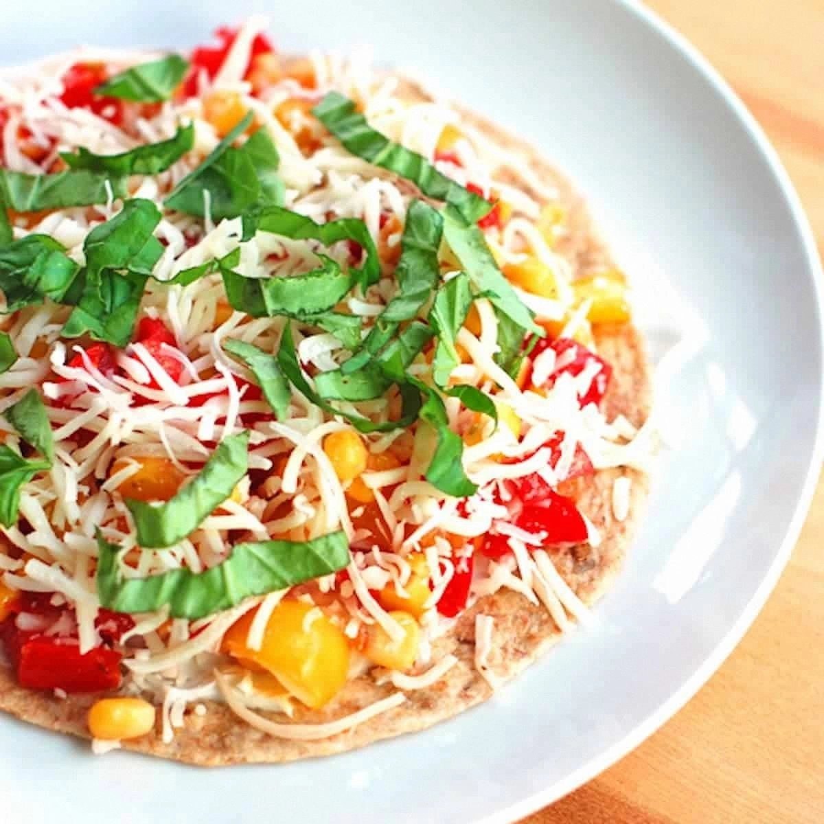 Mozzarella, Basil and Corn Que