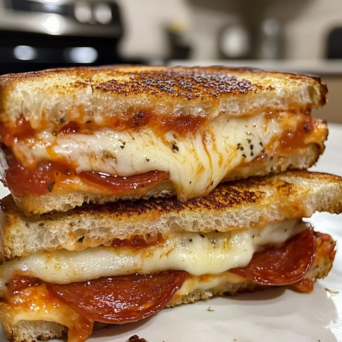 Pizza Grilled Cheese: A Comfort Food Twist You’ll Love