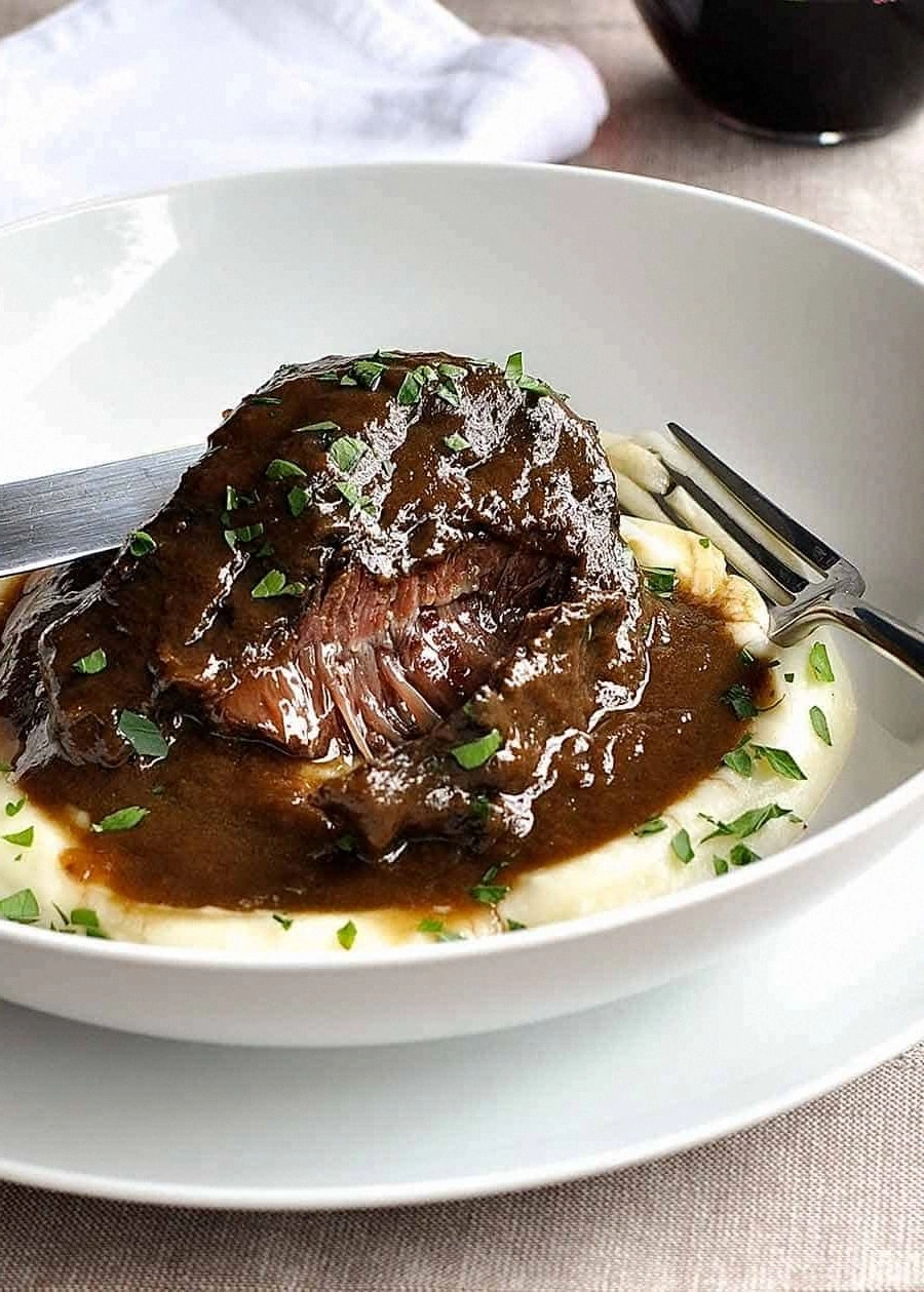 Slow Cooked Beef Cheeks in Red