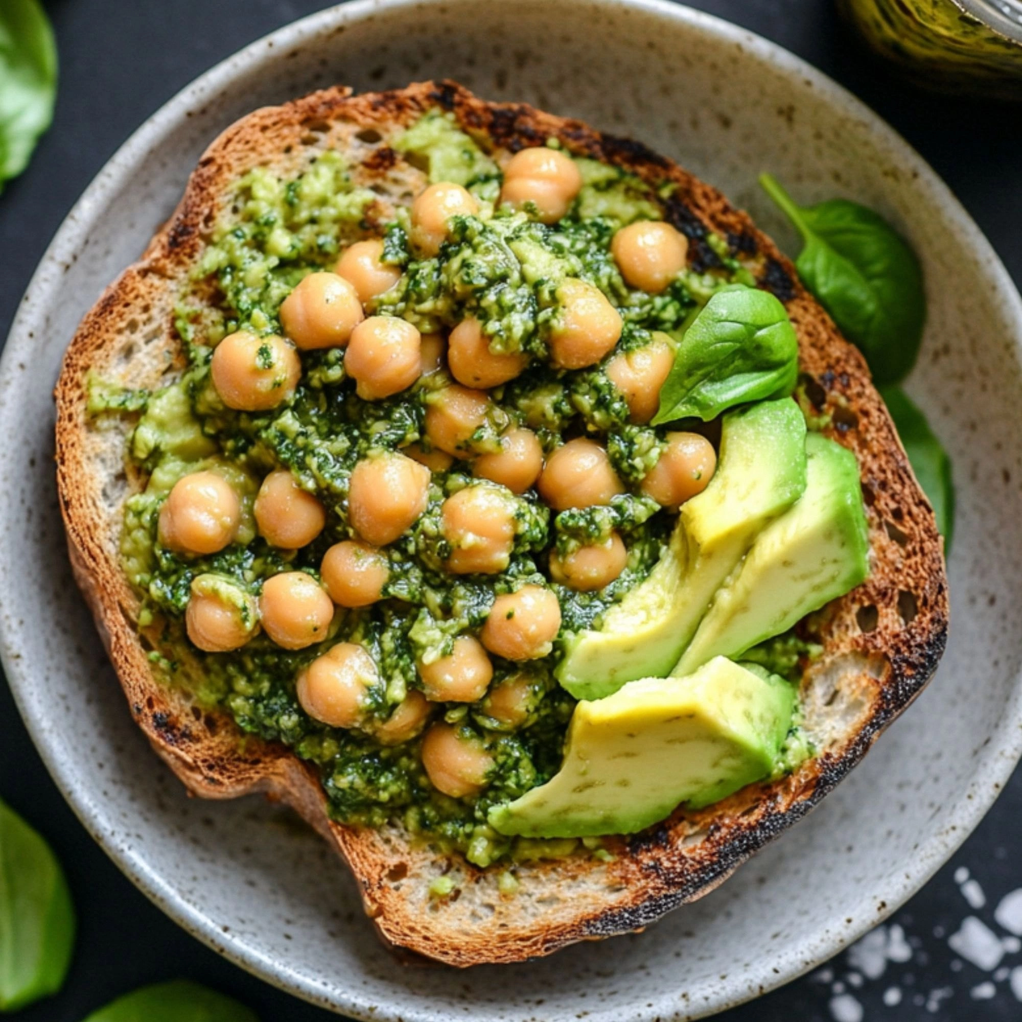 Smashed Chickpea, Avocado & Pe