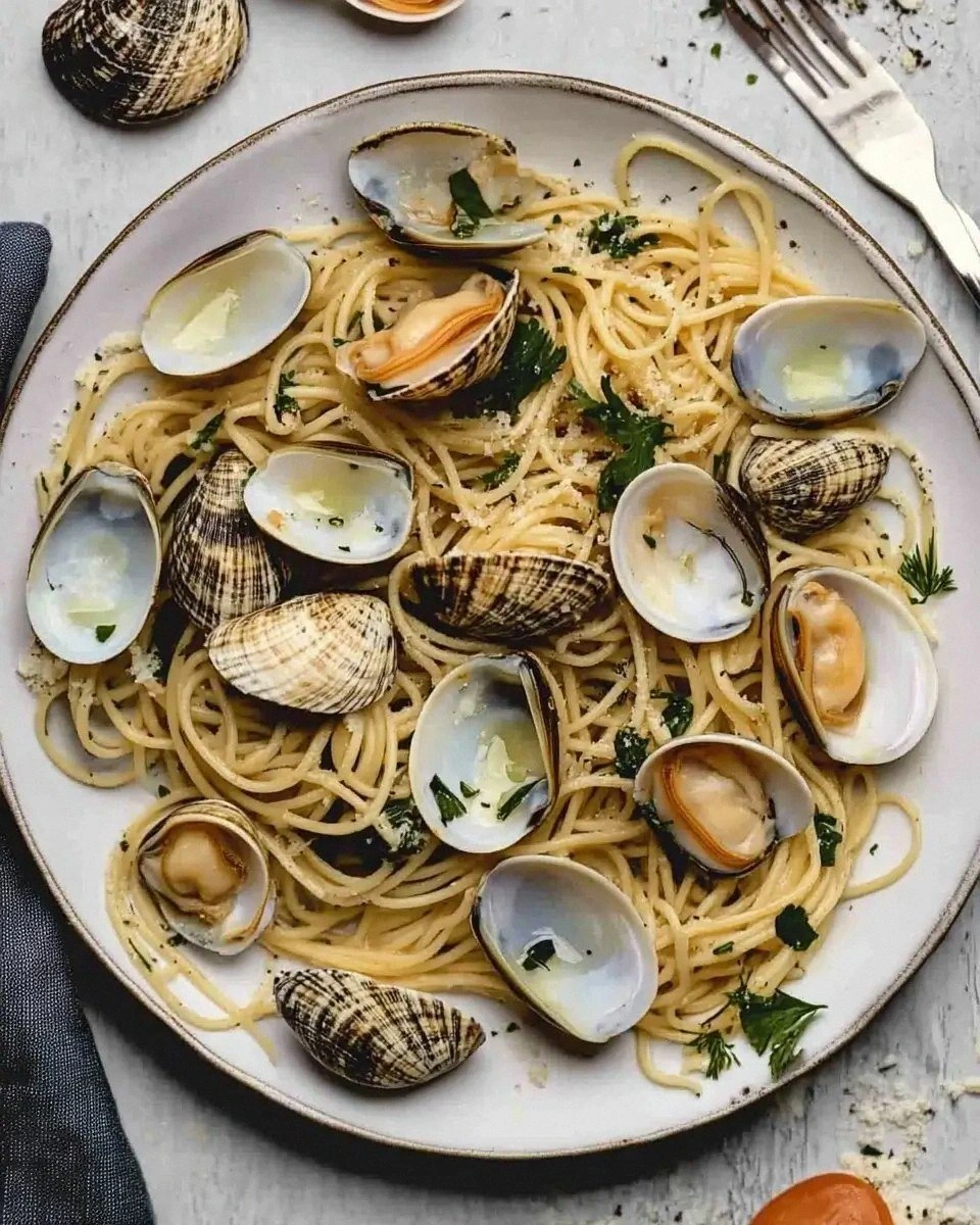 Spaghetti with Clams: Discover the Perfect Recipe!
