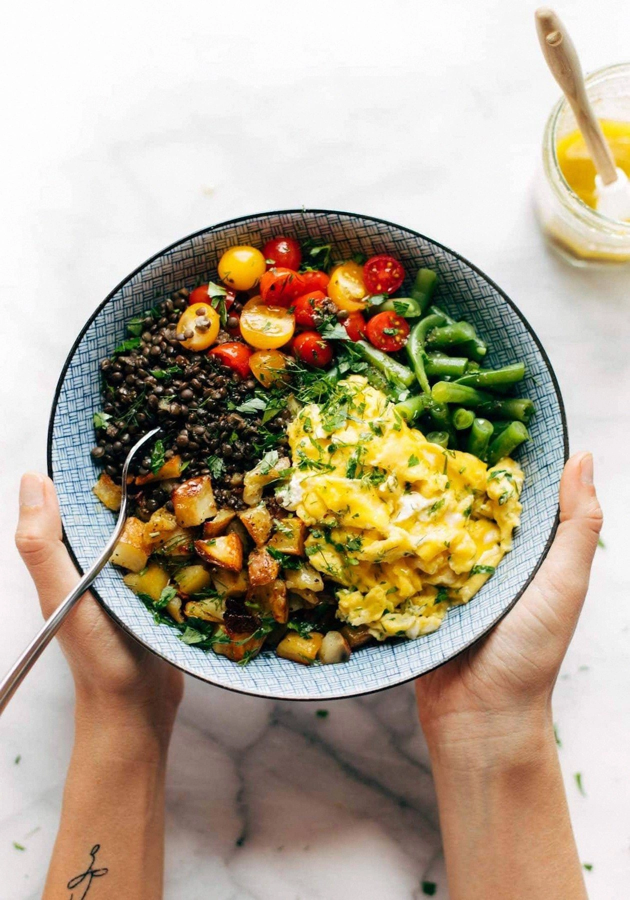 Sunshine Lentil Bowls with Gar
