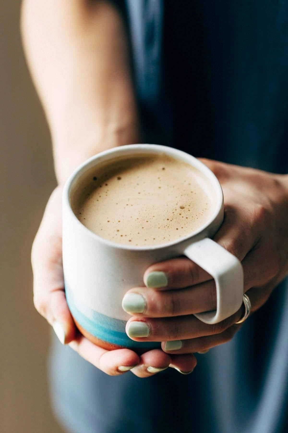 Unbelievably Good Cashew Coffe